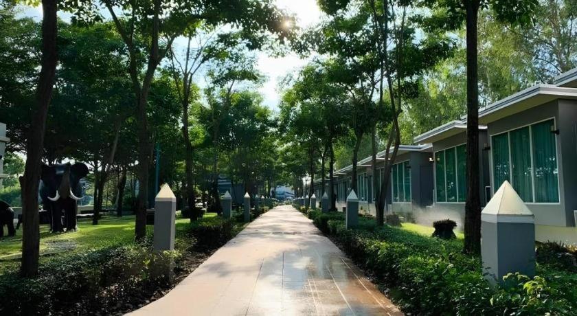 Thaiasia Goldensea Resort Аюттхая Екстер'єр фото